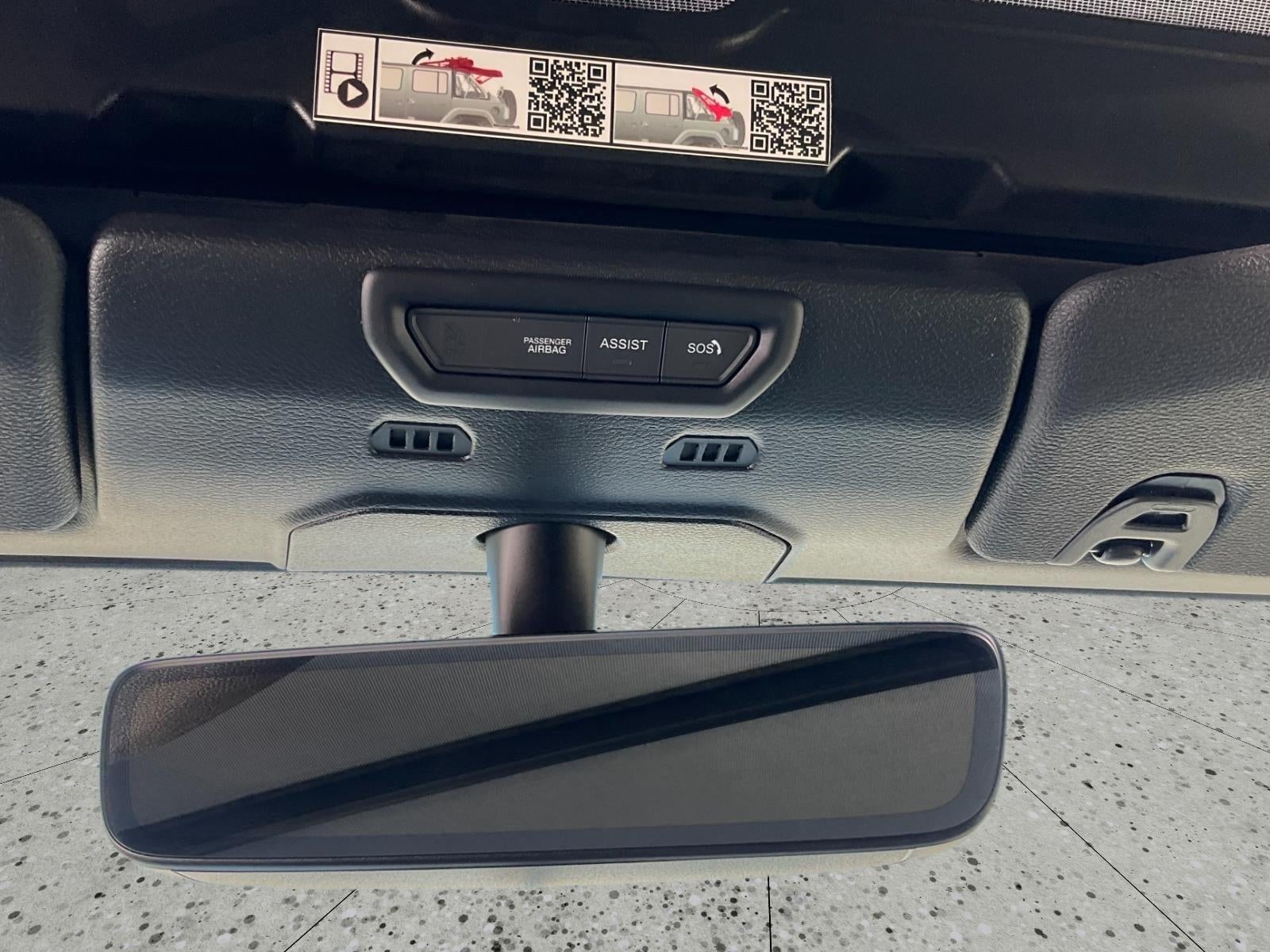 2023 Jeep Wrangler 4-Door Sahara 4x4