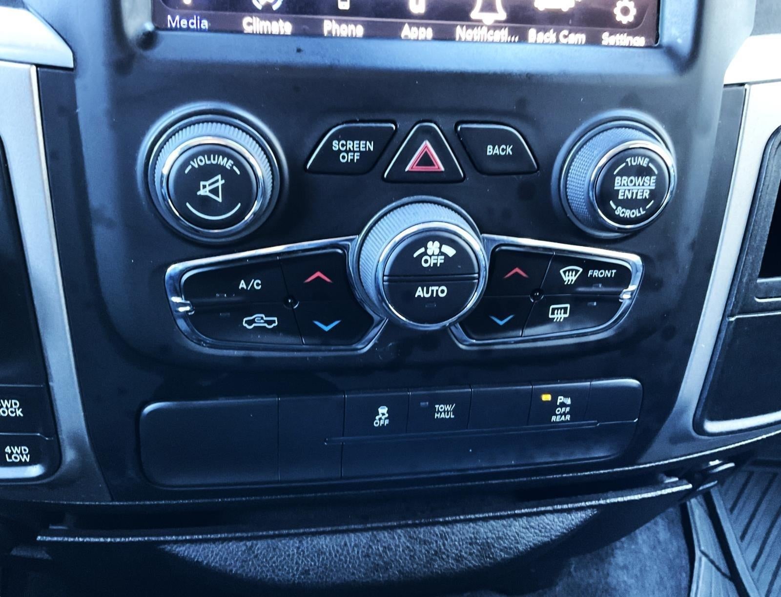2019 RAM 1500 Classic Warlock Crew Cab 4x4 5'7" Box