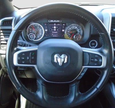 2022 RAM 1500 Big Horn Crew Cab 4x4 5'7" Box