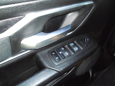 2022 RAM 1500 Big Horn Crew Cab 4x4 5'7" Box