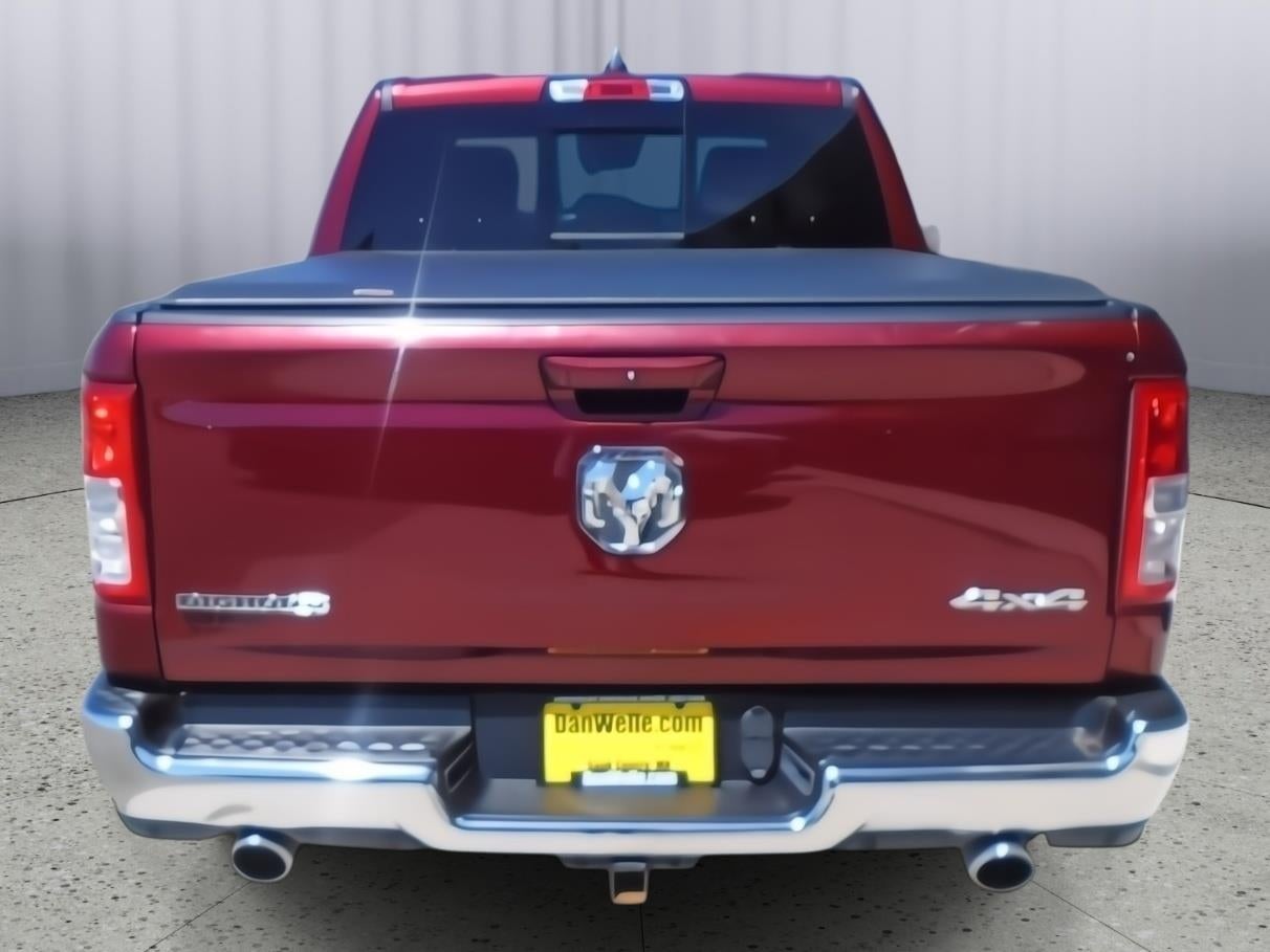 2022 RAM 1500 Big Horn Crew Cab 4x4 5'7" Box