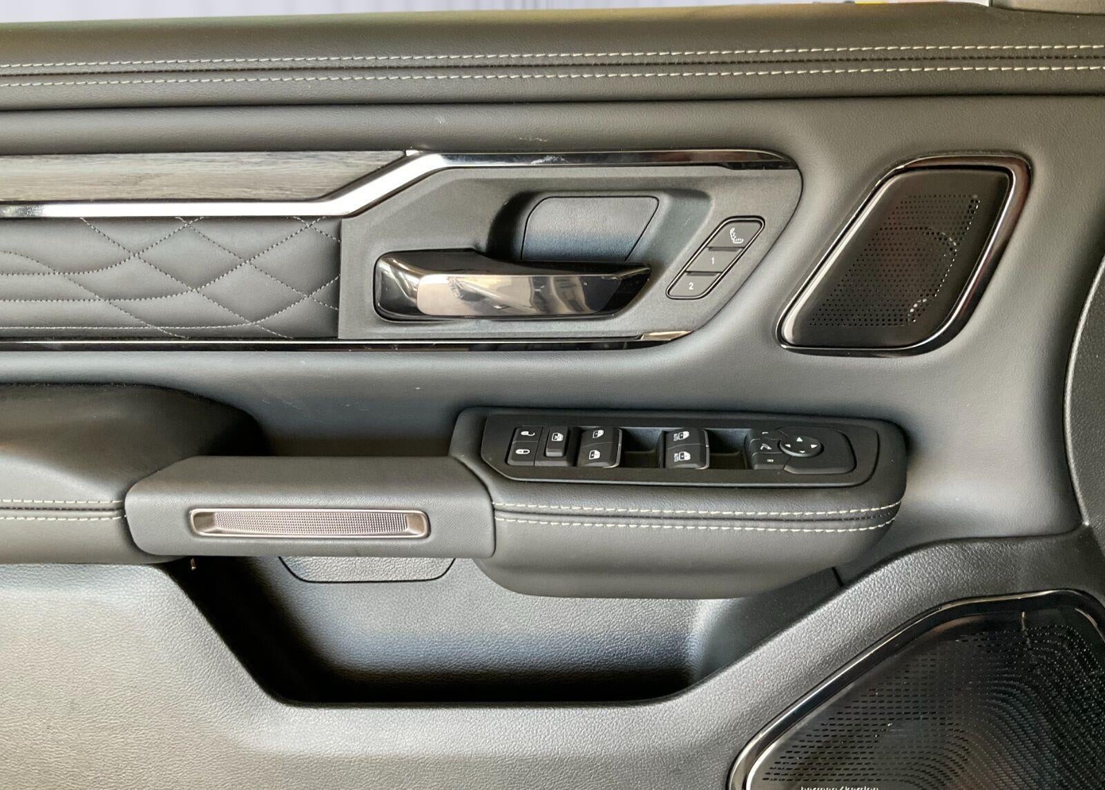 2026 RAM 1500 Limited Crew Cab 4x4 5'7" Box