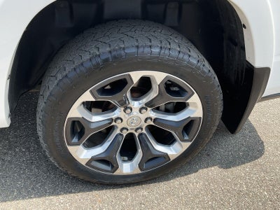 2019 RAM 1500 Limited Crew Cab 4x4 5'7" Box