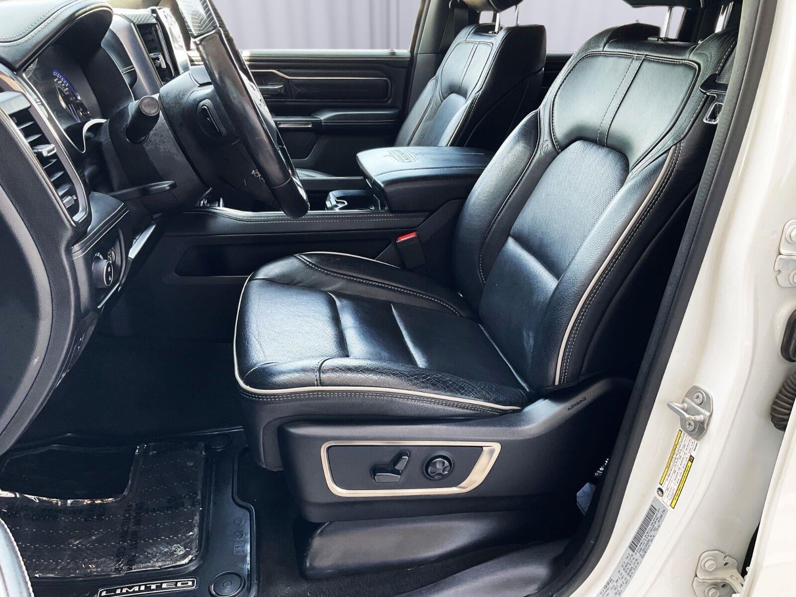 2019 RAM 1500 Limited Crew Cab 4x4 5'7" Box