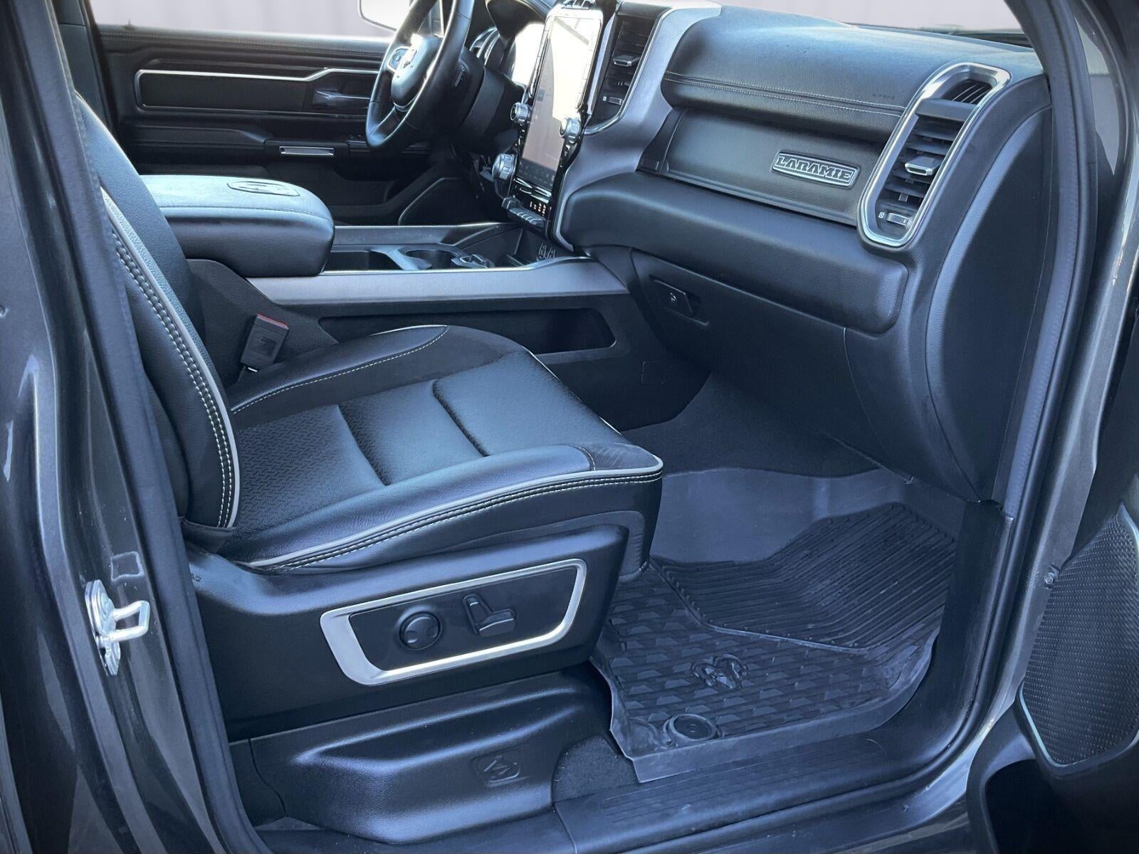 2024 RAM 1500 Laramie Crew Cab 4x4 5'7" Box