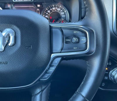 2024 RAM 1500 Laramie Crew Cab 4x4 5'7" Box