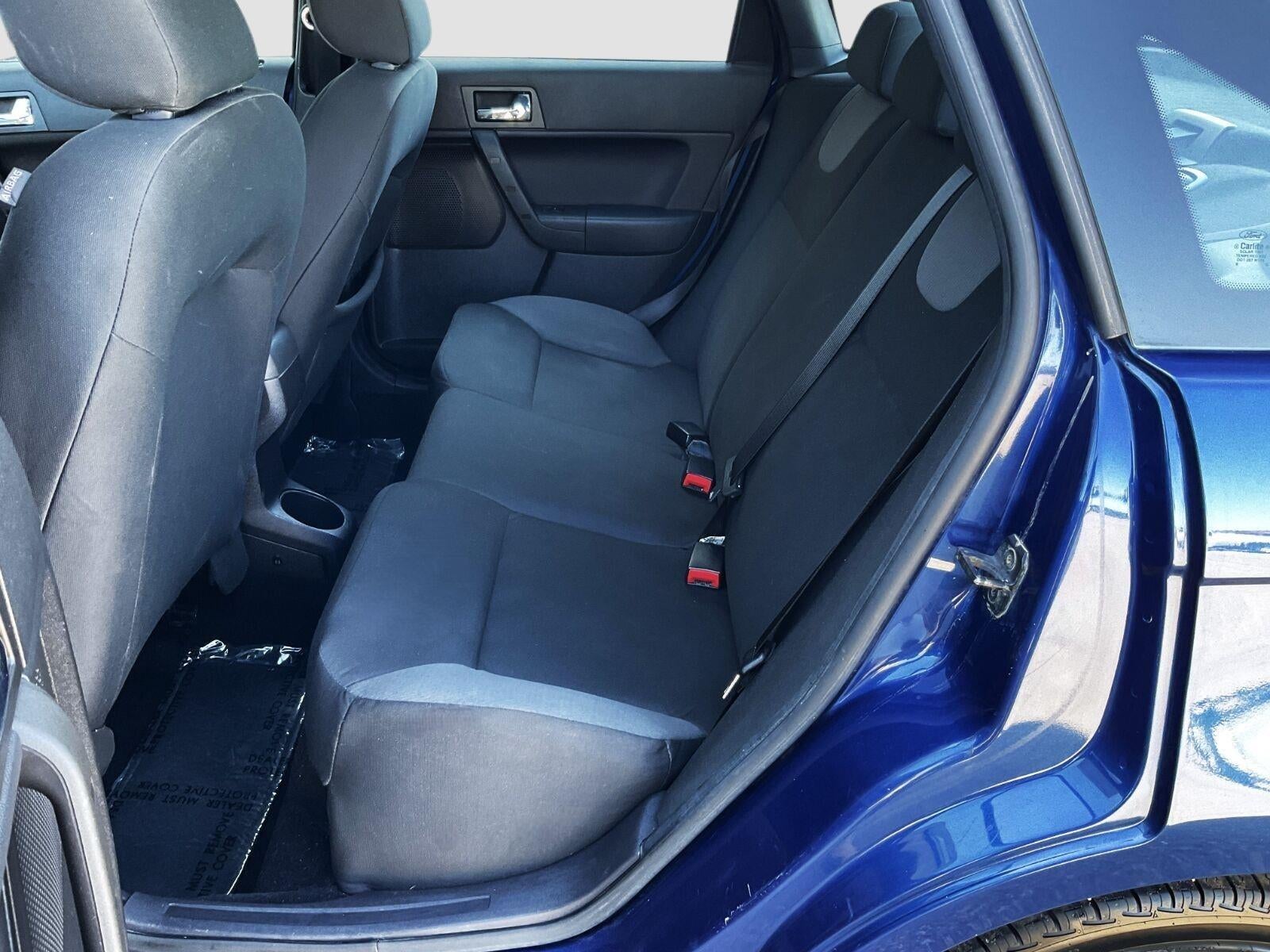 2009 Ford Focus SES