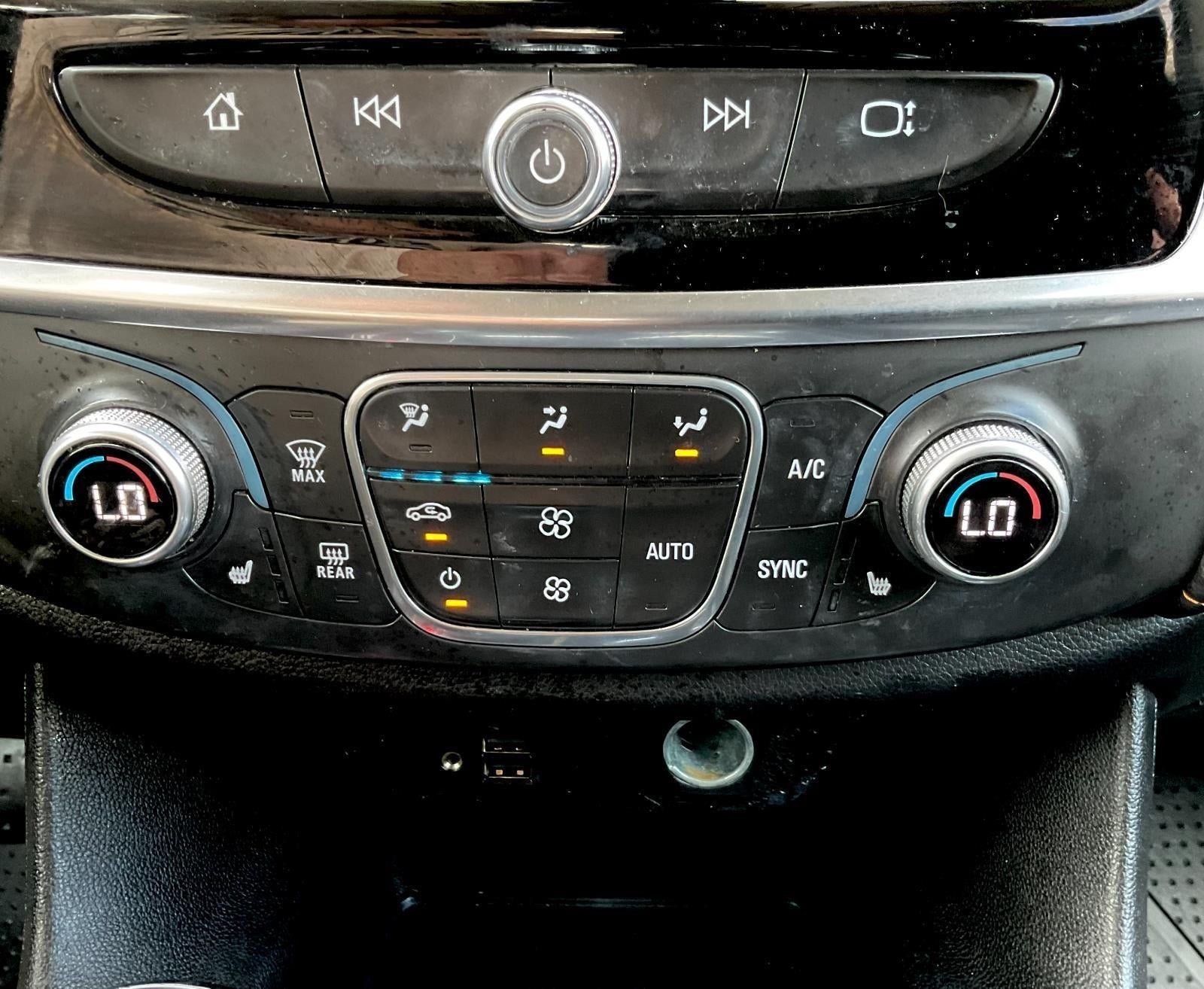 2020 Chevrolet Traverse RS