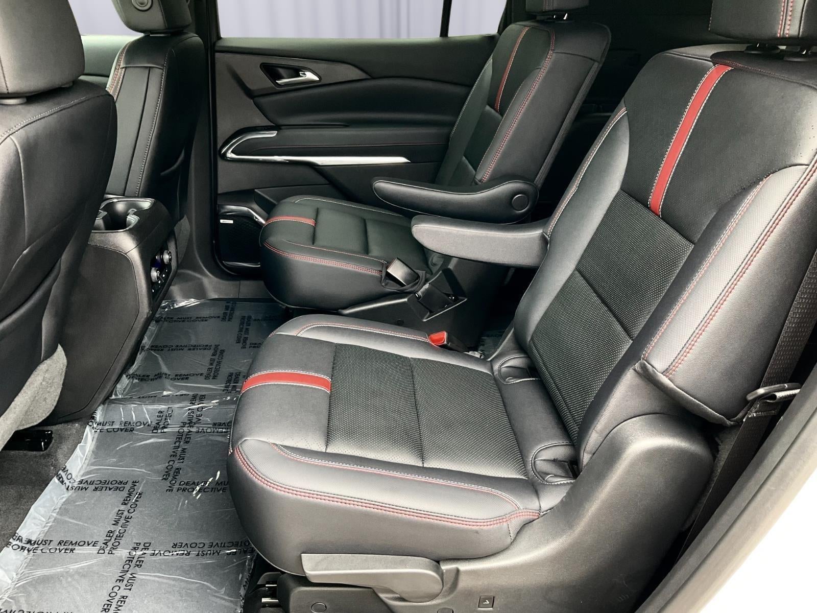 2025 Chevrolet Traverse RS