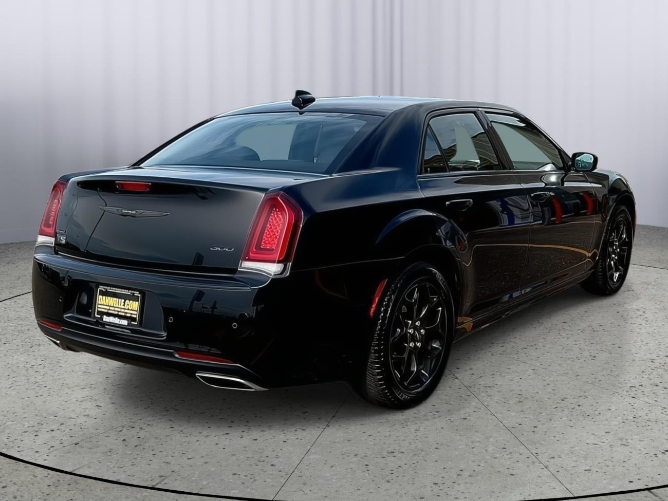 2023 Chrysler 300 Touring L AWD