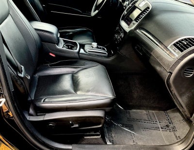 2023 Chrysler 300 Touring L AWD