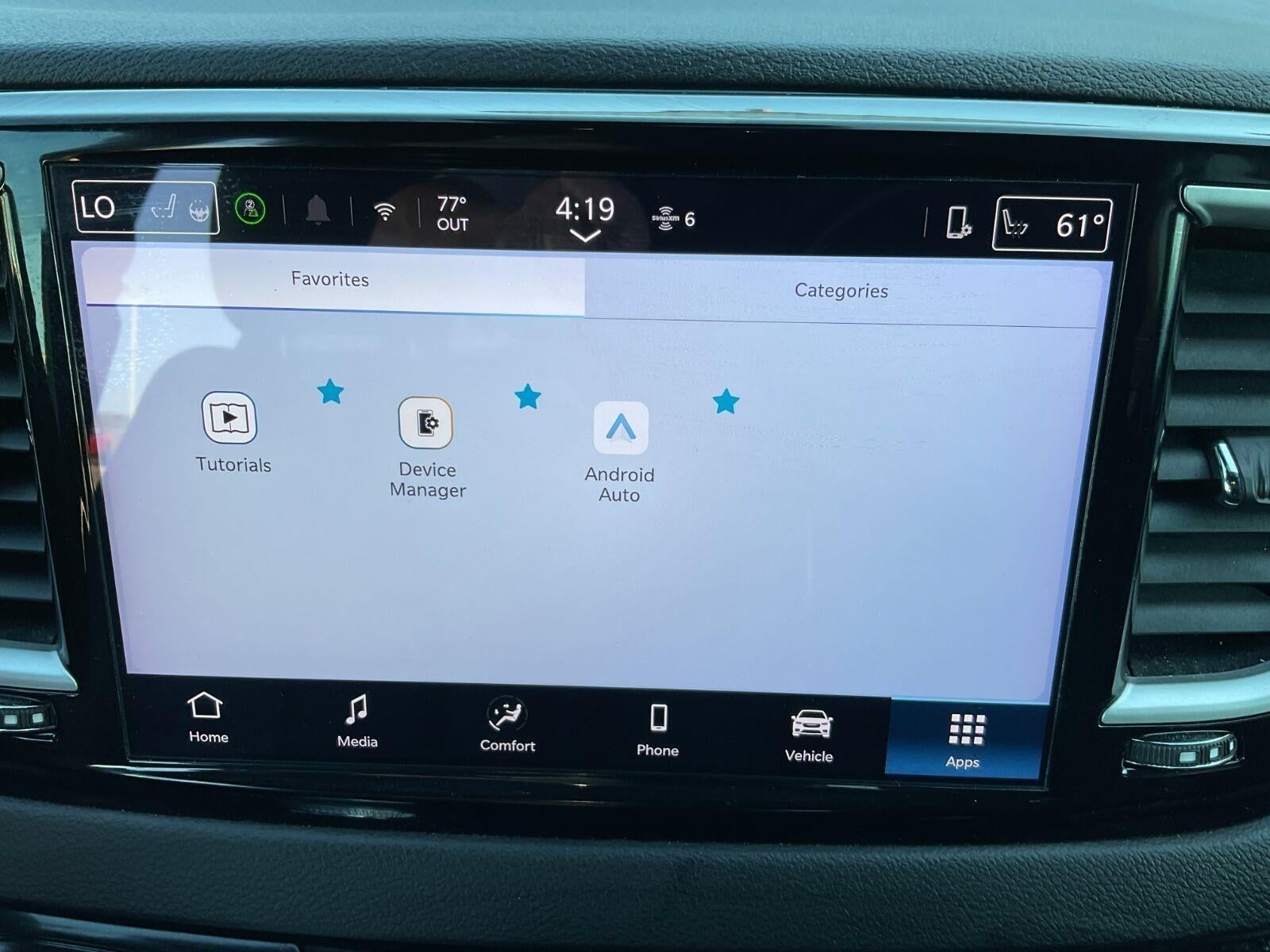 2025 Chrysler Pacifica Select
