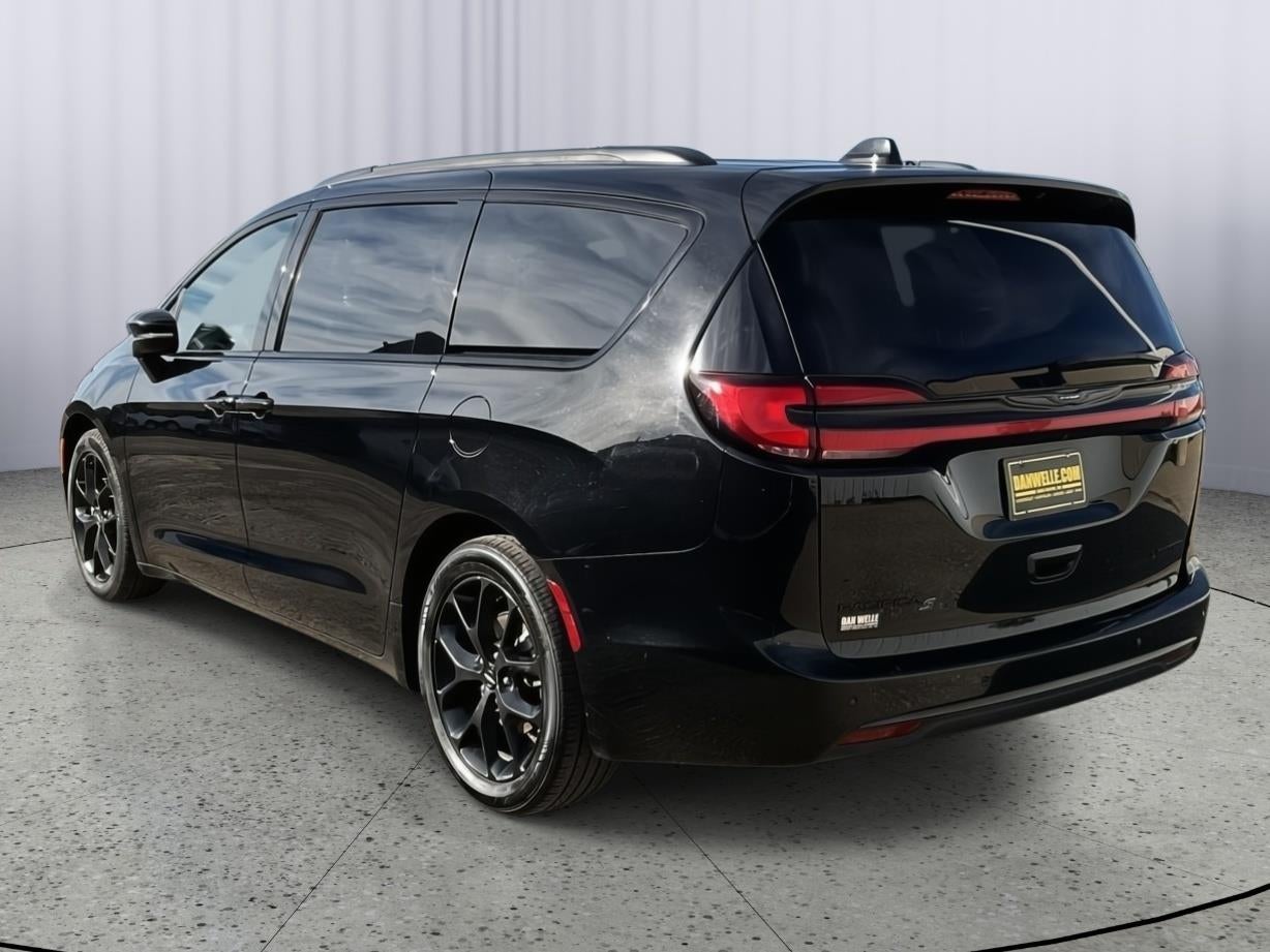 2025 Chrysler Pacifica Limited
