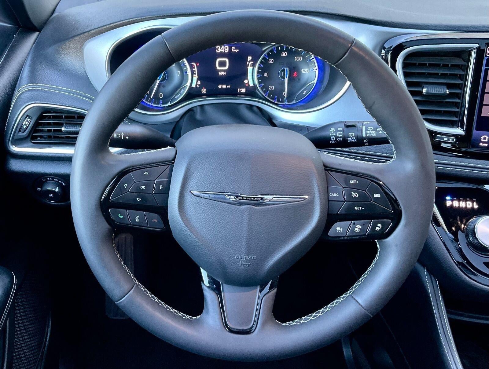 2025 Chrysler Pacifica Limited