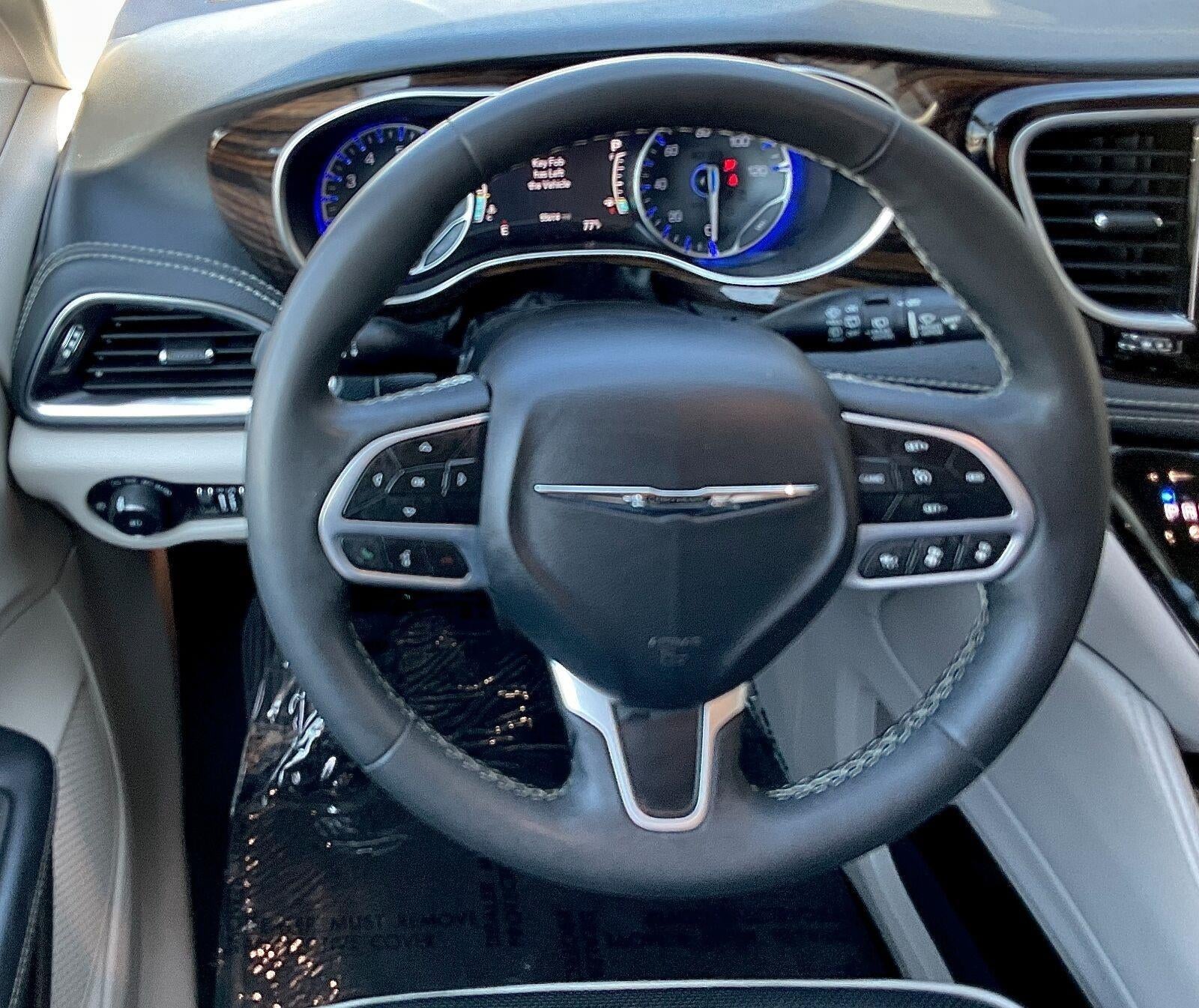 2023 Chrysler Pacifica Limited